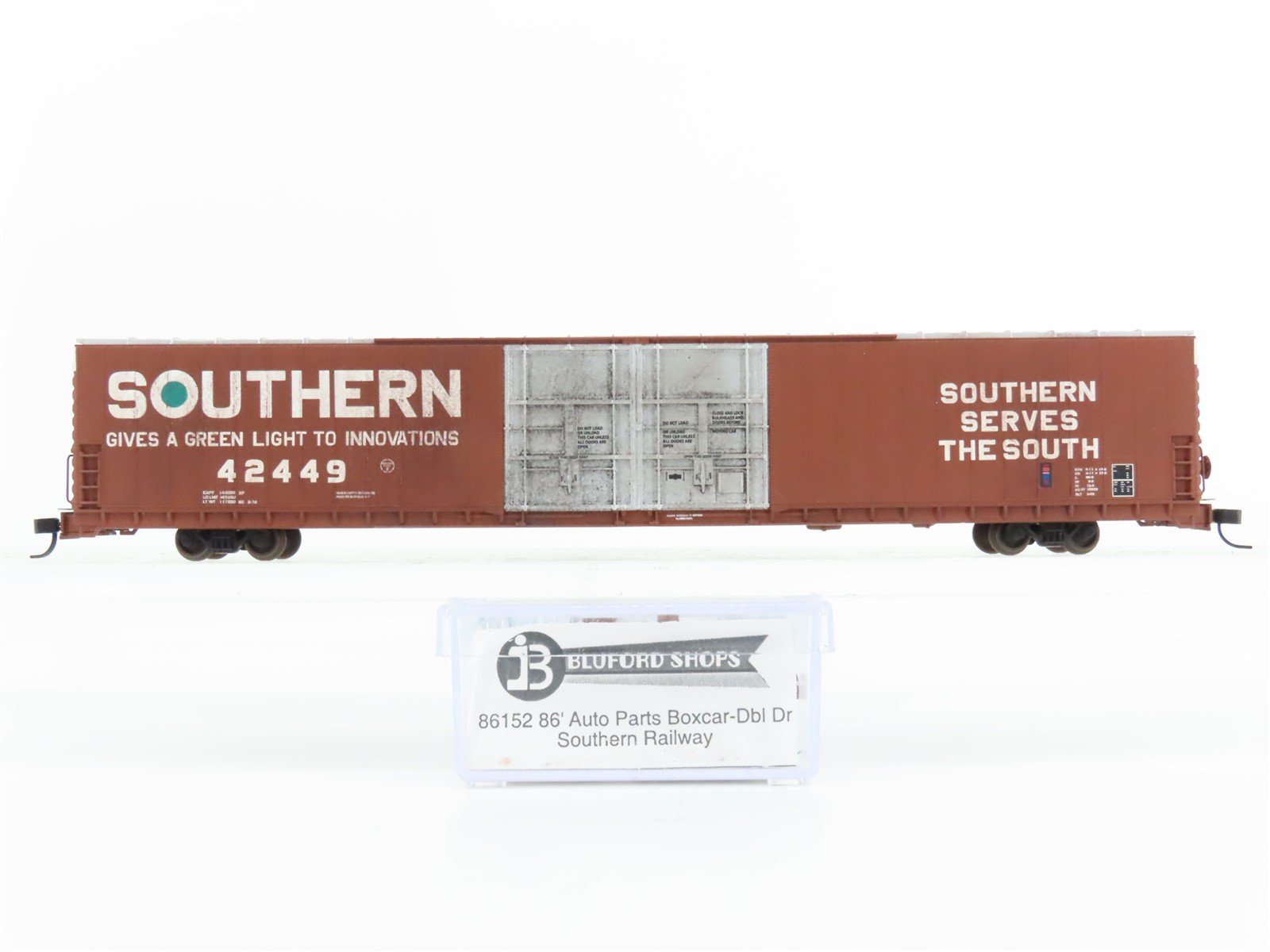 N Scale Bluford Shops 86152 SR Southern Railway 86' Auto Parts Box Car 42449
