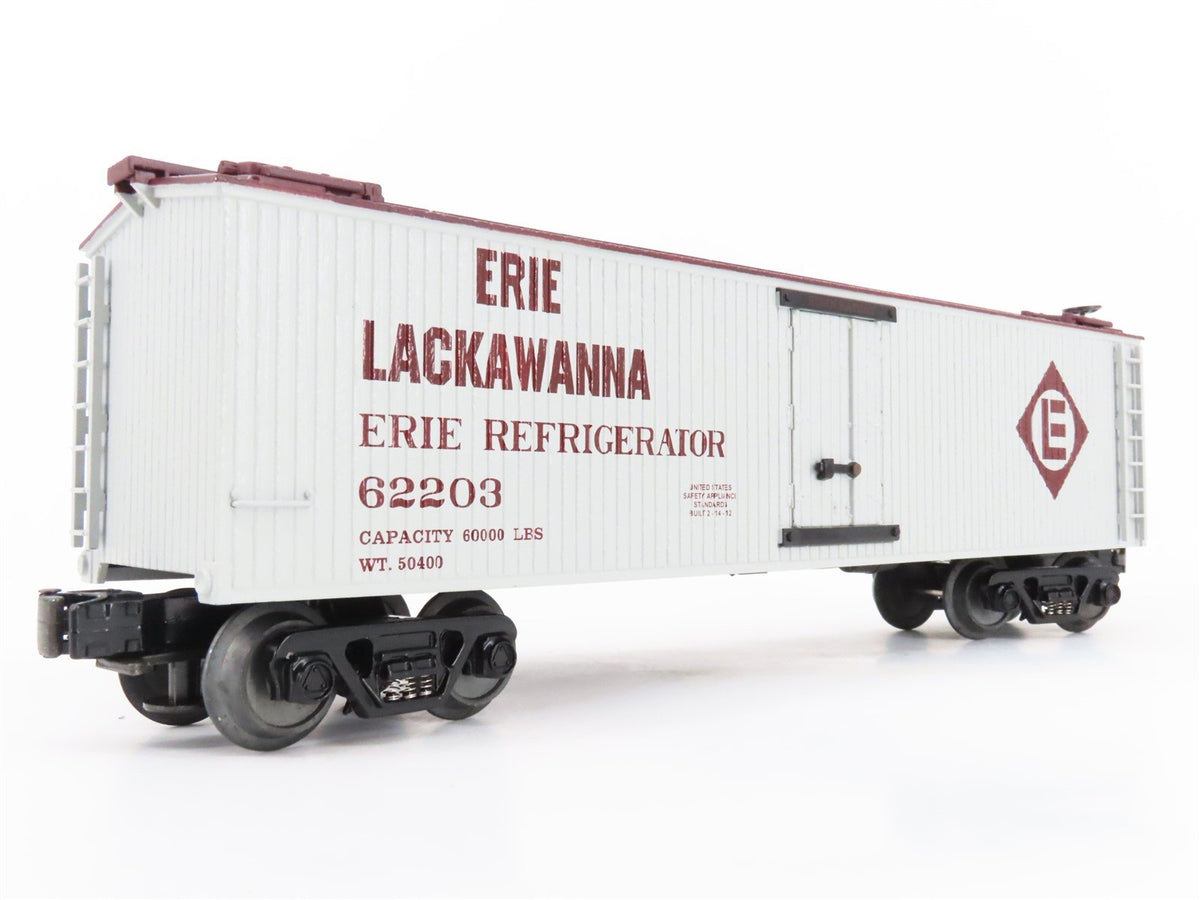 O27 Gauge 3-Rail MTH RailKing 30-8601 EL Erie Lackawanna 40&#39; Reefer #62203