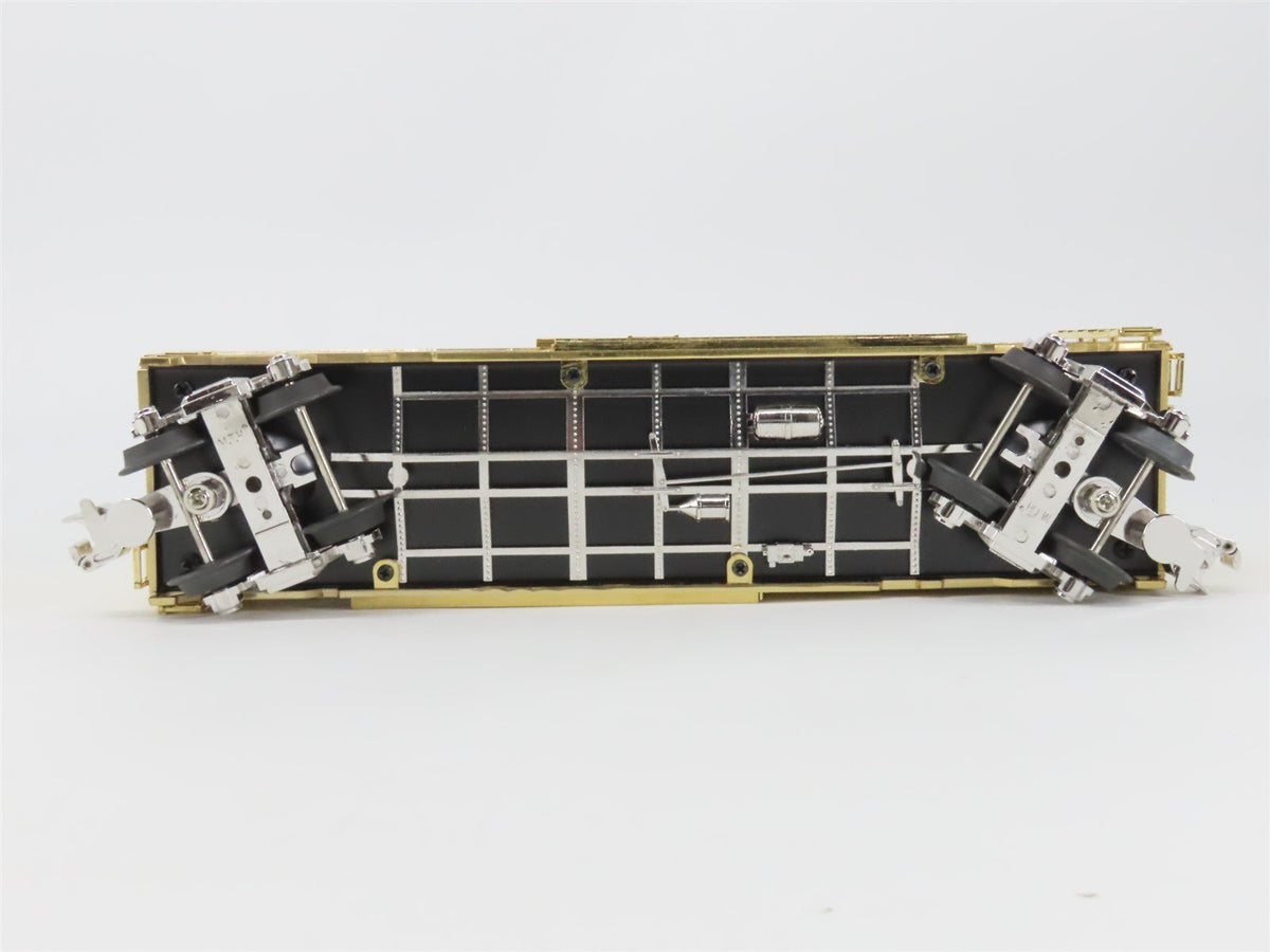 O Gauge 3-Rail MTH 20-93037 NYC Millennium Special 40&#39; Box Car - Gold Plated