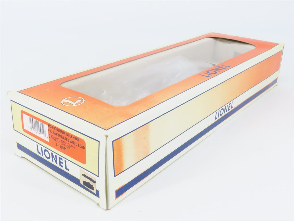 O Gauge 3-Rail Lionel 6-16951 SOU Southern 50&#39; Bulkhead Flat Car w/ Wood Load