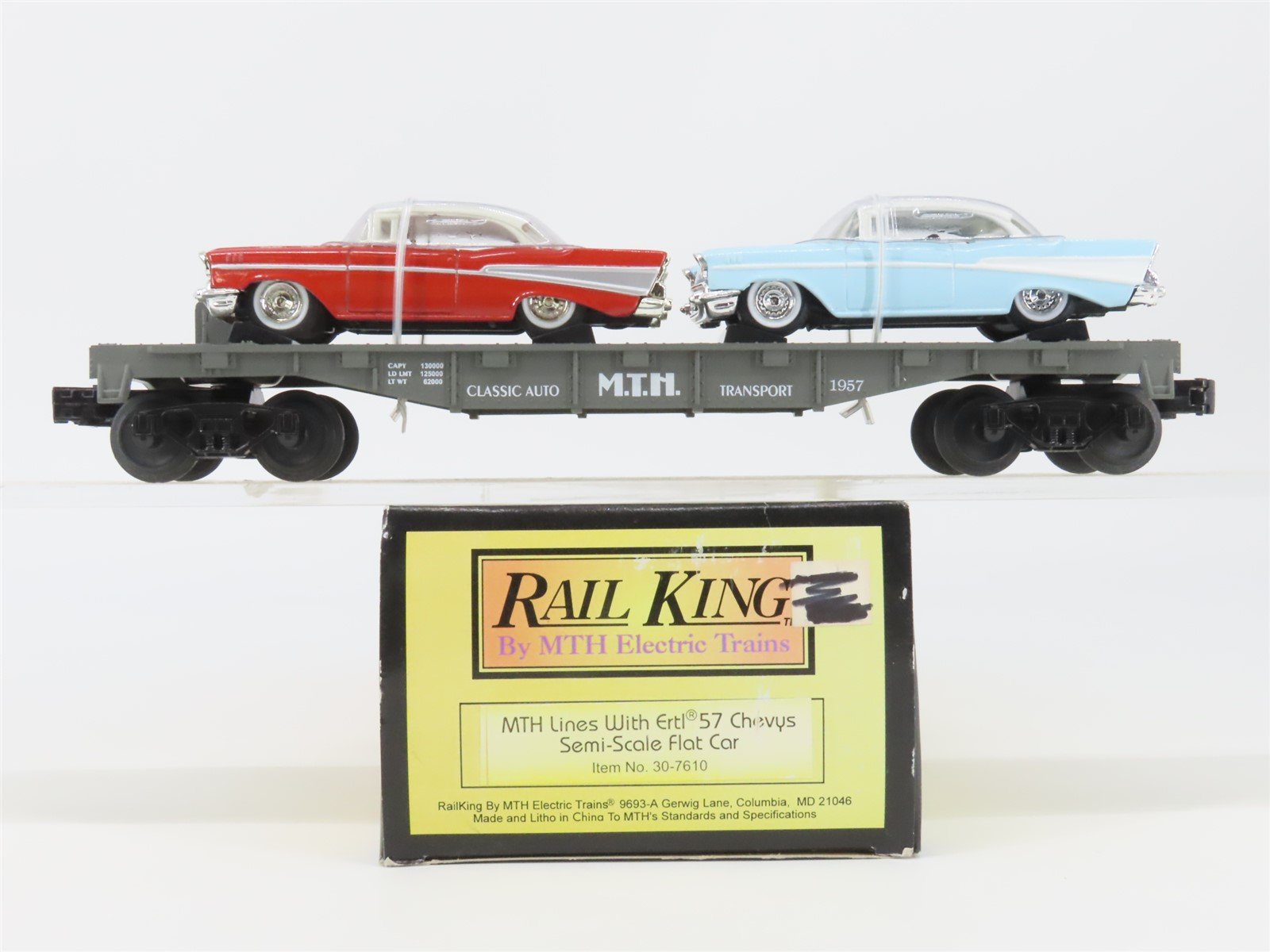 O Gauge 3-Rail Semi-Scale MTH RailKing 30-7610 Flat Car #1957 w/ Ertl '57 Chevys