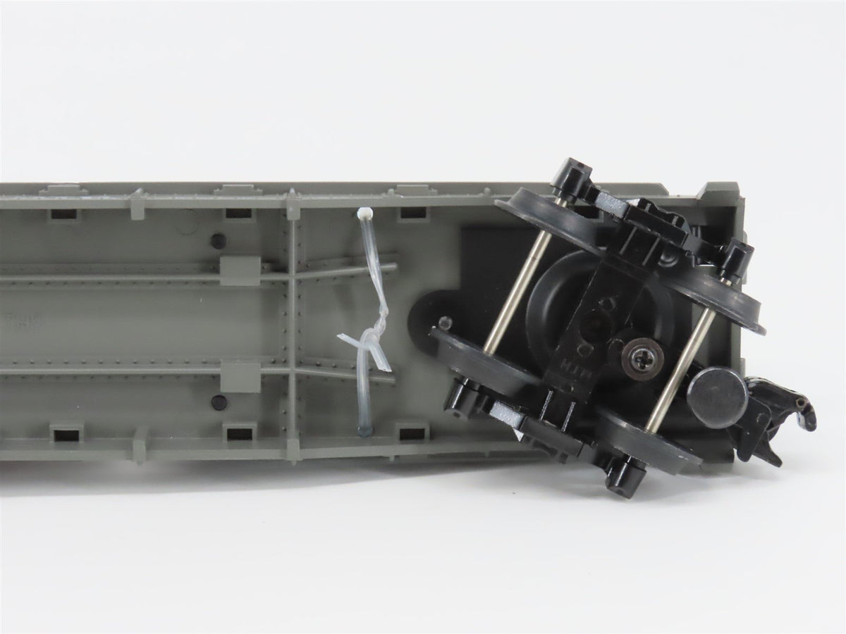 O Gauge 3-Rail Semi-Scale MTH RailKing 30-7610 Flat Car #1957 w/ Ertl &#39;57 Chevys