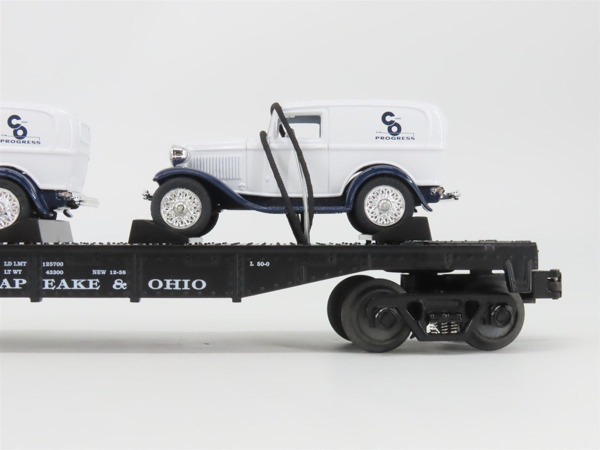 O27 Gauge 3-Rail MTH RailKing 30-8304 C&amp;O Flat Car #w/ 2 Ertl Panel Vans