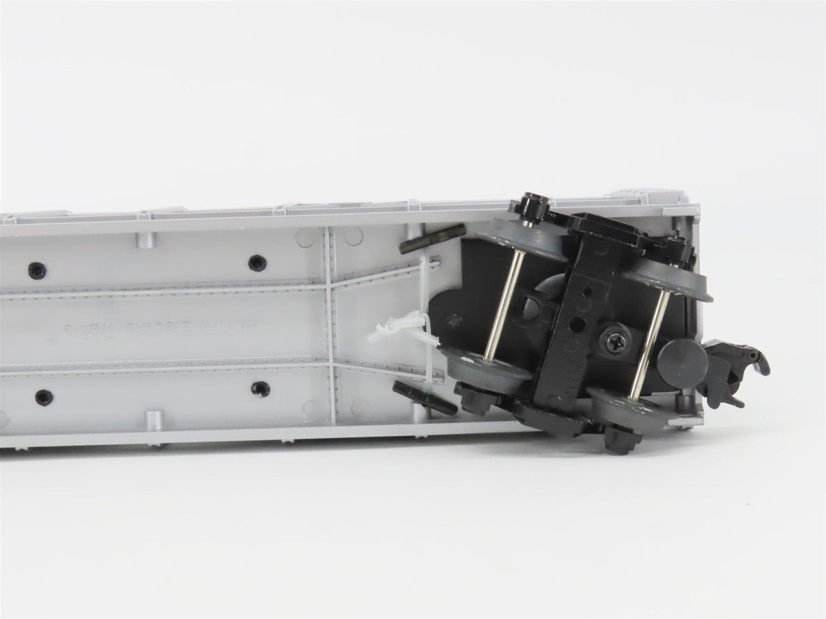 O27 Gauge 3-Rail MTH RailKing 30-7666 Auto Carrier w/ Ertl &#39;67 Camaro &amp; Shelby