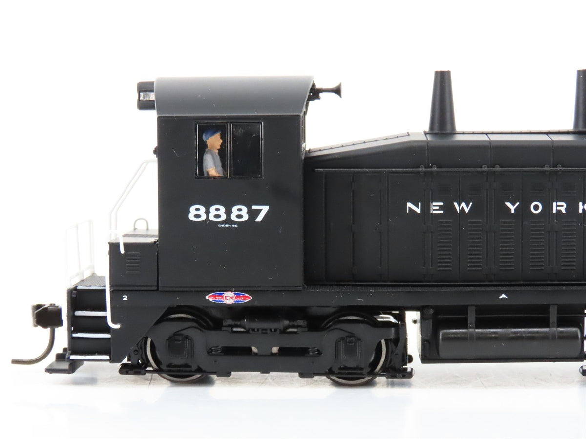 HO Broadway Limited BLI 2030 NYC New York Central SW7 Diesel #8887 - Paragon2