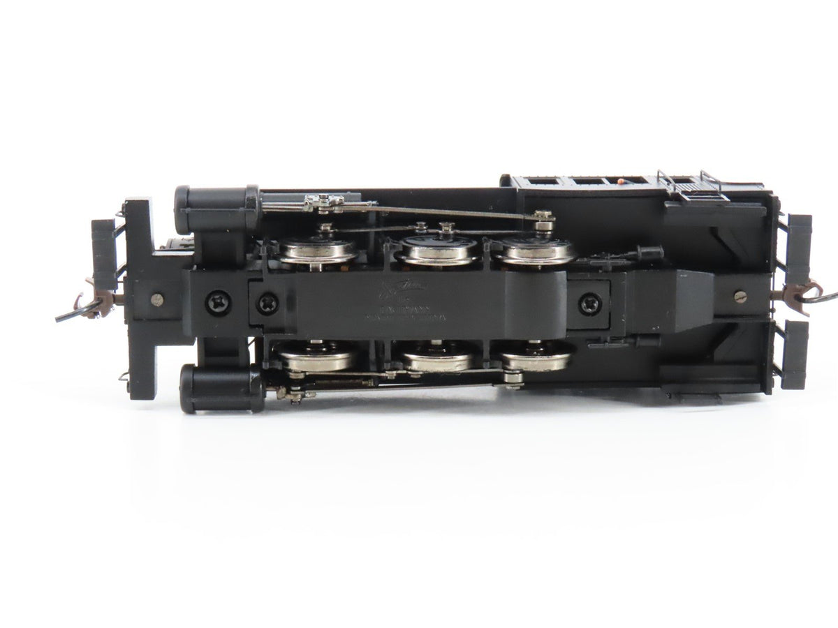 HO Scale Bachmann 81801 Unlettered 0-6-0 Saddle Tank Steam Locomotive