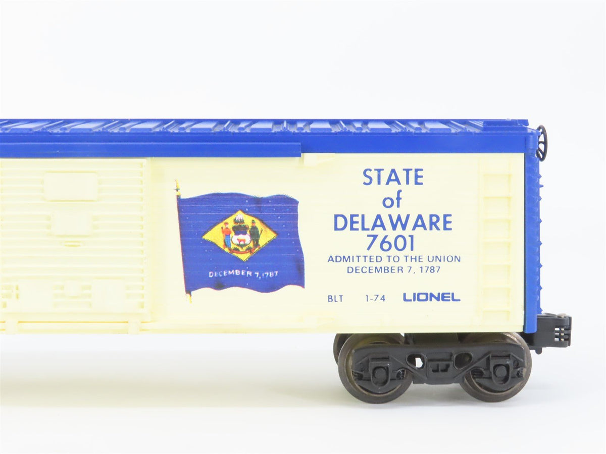 O Gauge 3-Rail Lionel 6-7601 Spirit of &#39;76 Delaware Single Door Box Car #7601