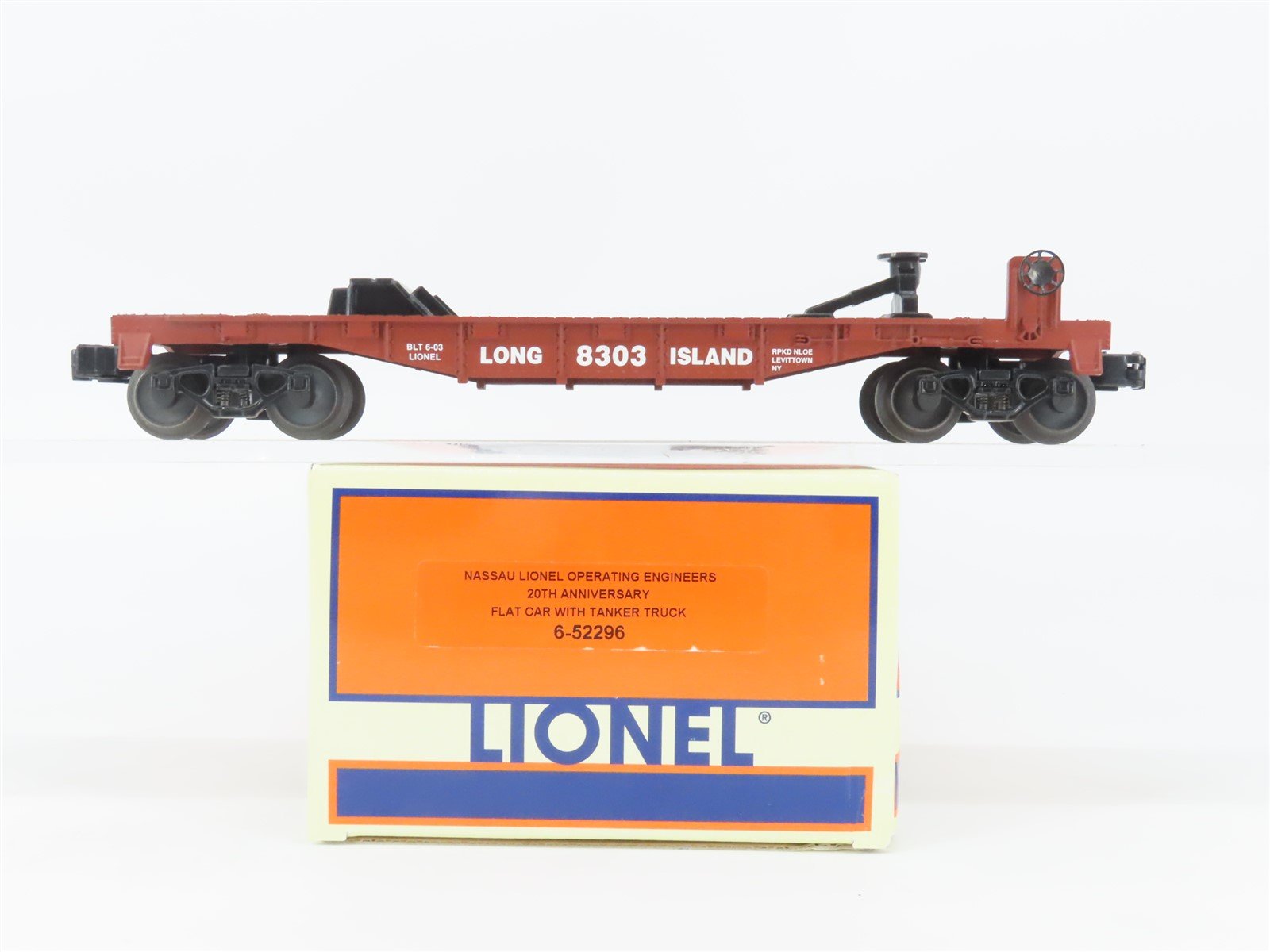 O Gauge 3-Rail Lionel 6-52296 Long Island Flat Car #8303 w/ Tanker Truck