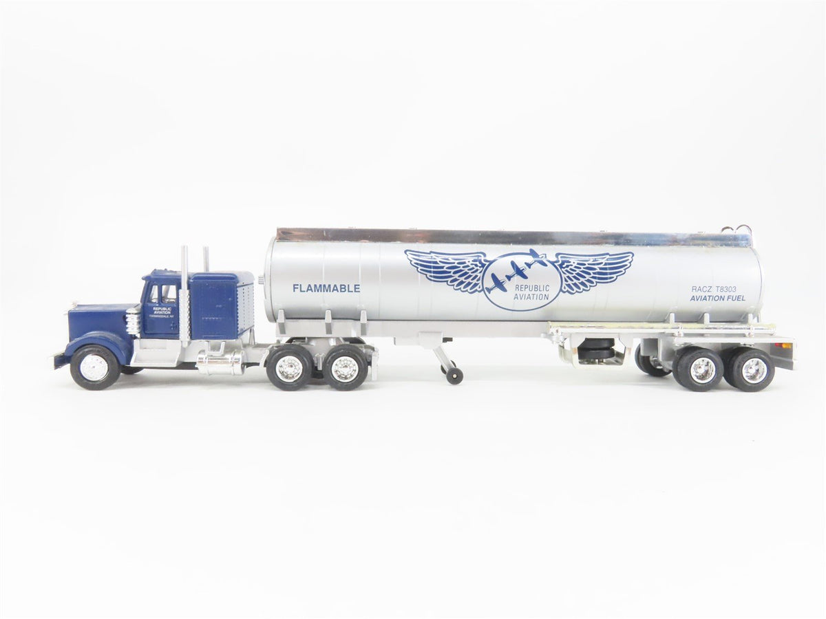 O Gauge 3-Rail Lionel 6-52296 Long Island Flat Car #8303 w/ Tanker Truck