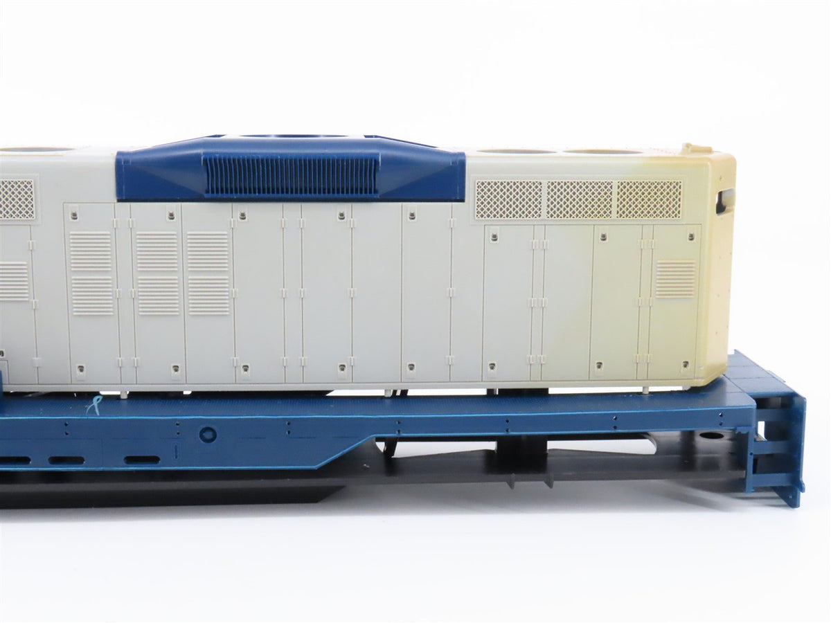 O Gauge 3-Rail Red Caboose Undecorated GP9 Diesel Loco Body Kit UNPOWERED