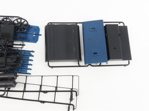 O Gauge 3-Rail Red Caboose Undecorated GP9 Diesel Loco Body Kit UNPOWERED