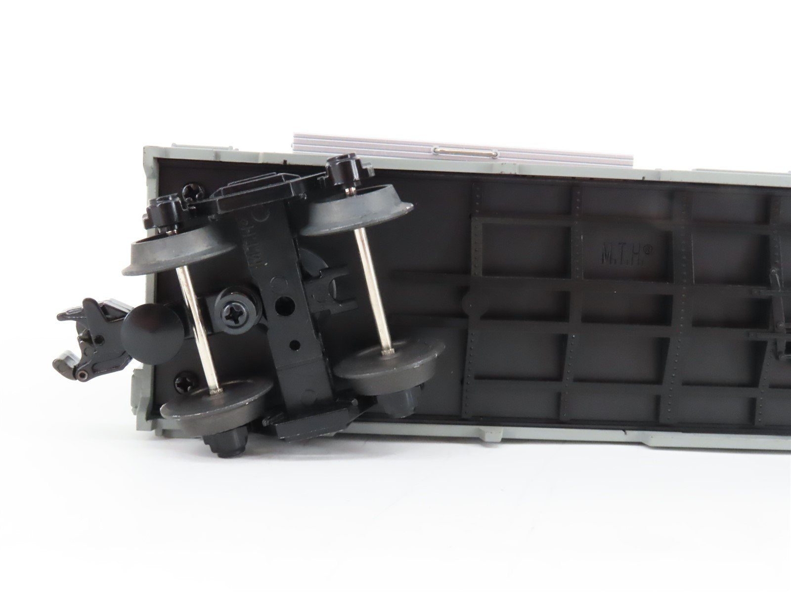 O Gauge 3-Rail Rail King MTH 30-74016 MTH Transport Window Boxcar w/Cars 74016