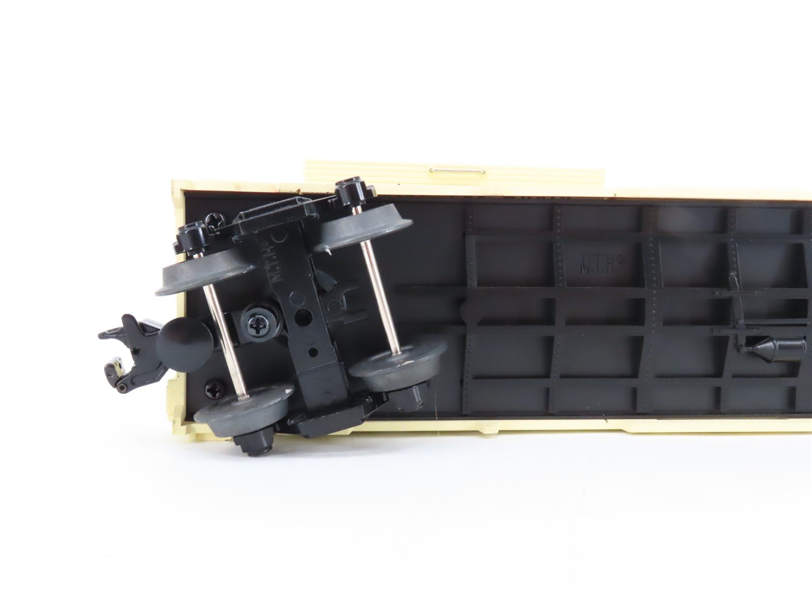 O Gauge 3-Rail Rail King MTH 30-74014 MTH Auto Transport Box Car w/VW Bugs 74014