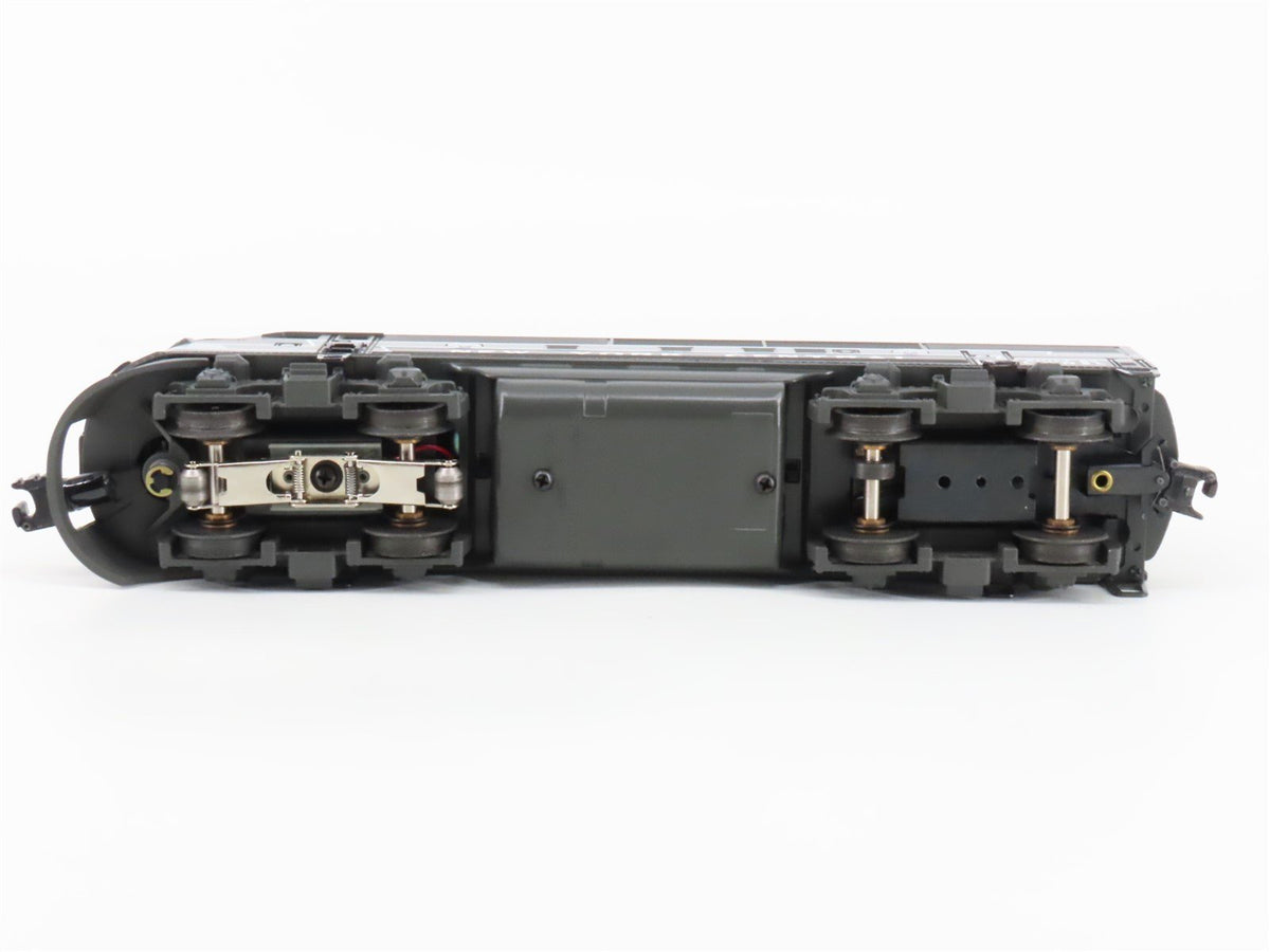 O Gauge 3-Rail Lionel 2333 NYC New York Central F3 A/A Diesel Set w/Display Case