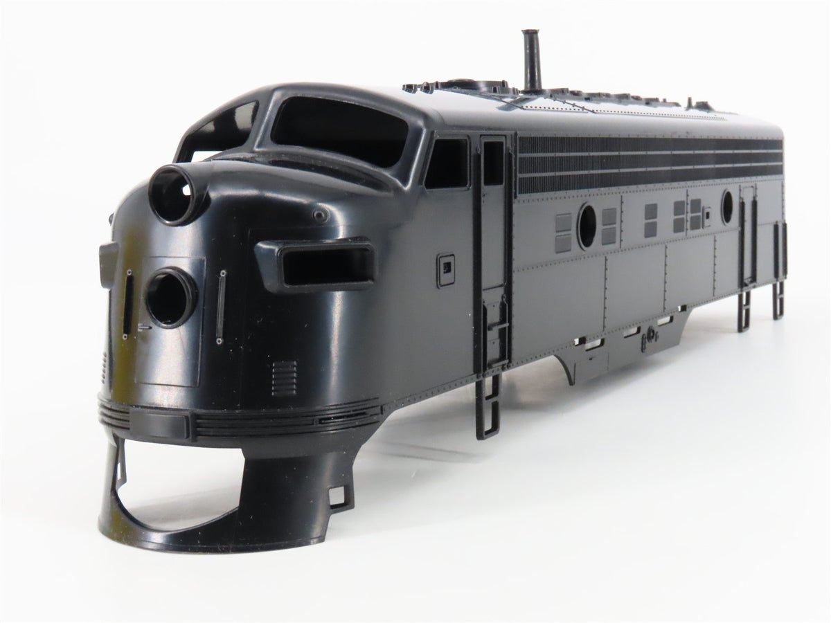 O Gauge P&amp;D Hobby Shop F900 Atlas Undecorated F9A Diesel Loco Body Kit UNPOWERED