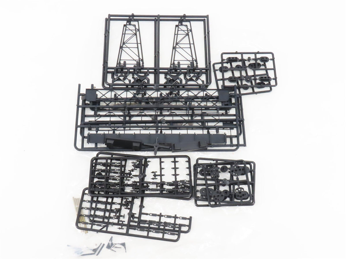 HO Scale Oregon Rail Supply 154 4 Track Signal Bridge w/US&amp;S Targets