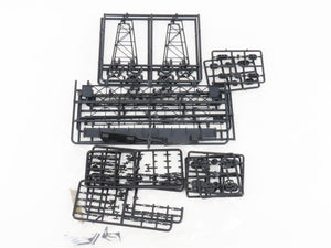 HO Scale Oregon Rail Supply 154 4 Track Signal Bridge w/US&S Targets