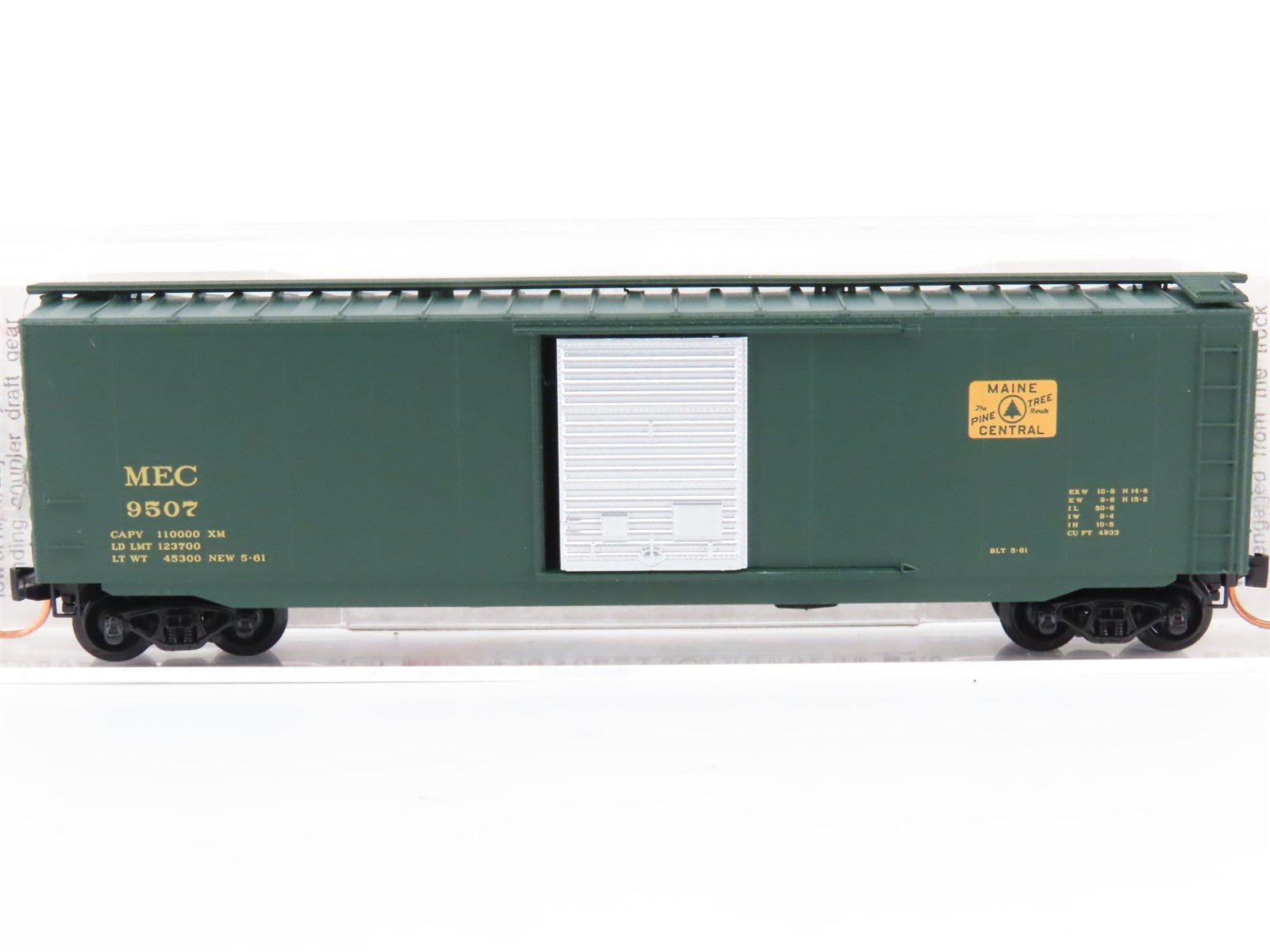 N Scale Micro-Trains MTL 31330 MEC "Pine Tree Route" 50' Standard Box Car #9507