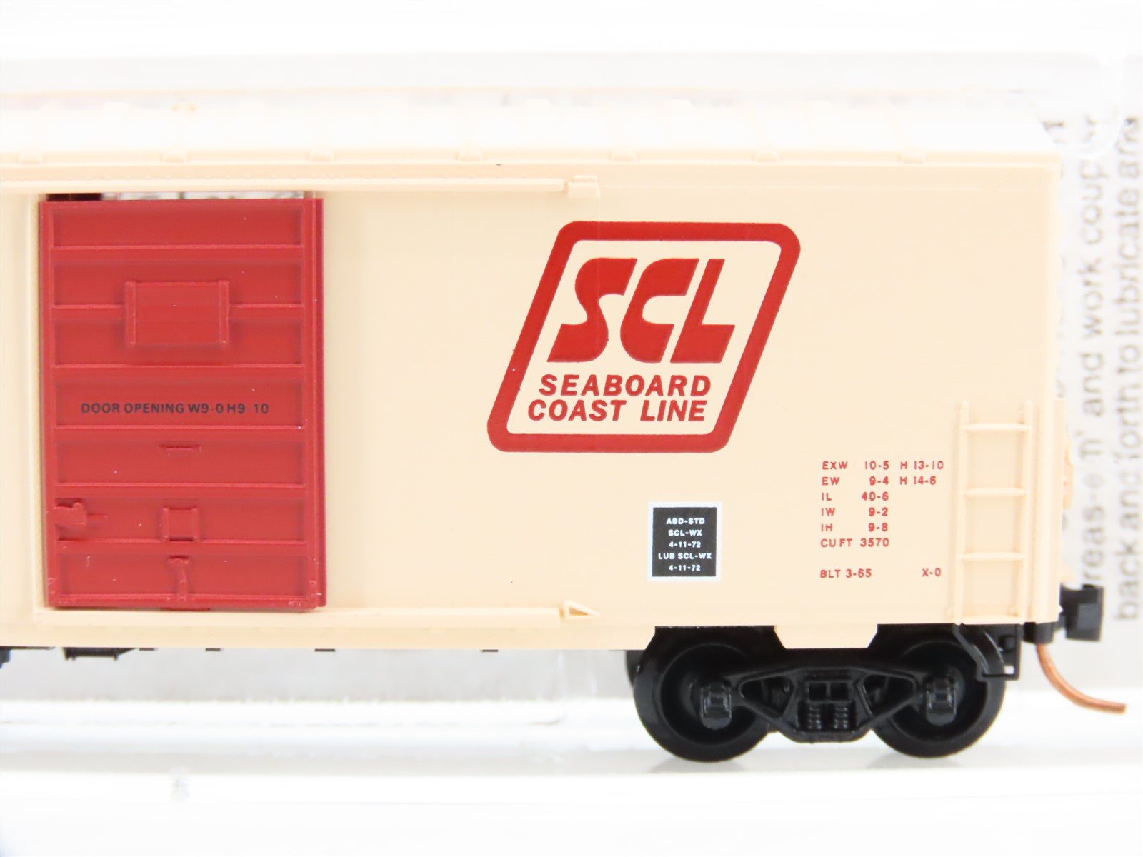 N Scale Micro-Trains MTL 24160 SCL Seaboard Coast Line 40' Boxcar #813557