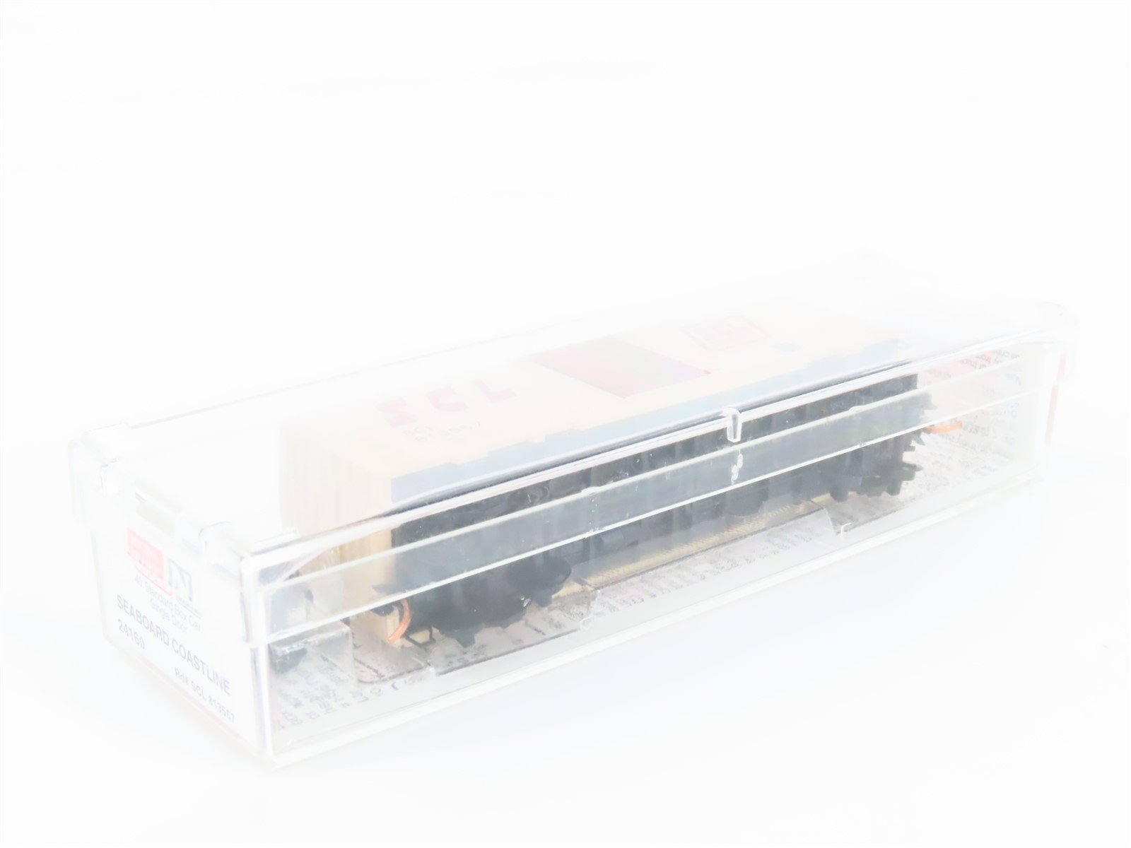 N Scale Micro-Trains MTL 24160 SCL Seaboard Coast Line 40' Boxcar #813557