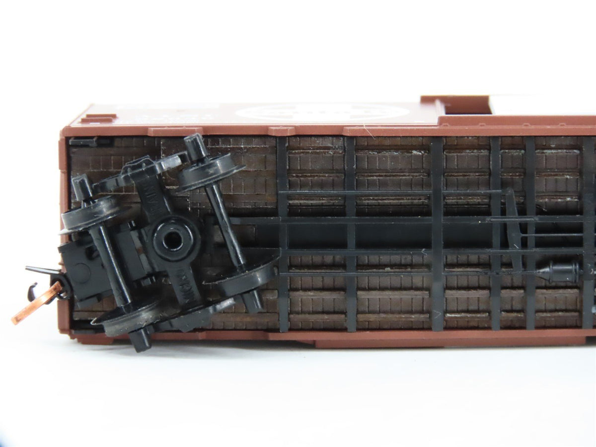 N Scale Micro-Trains MTL 73010 ATSF Santa Fe 40&#39; Standard Boxcar #22640
