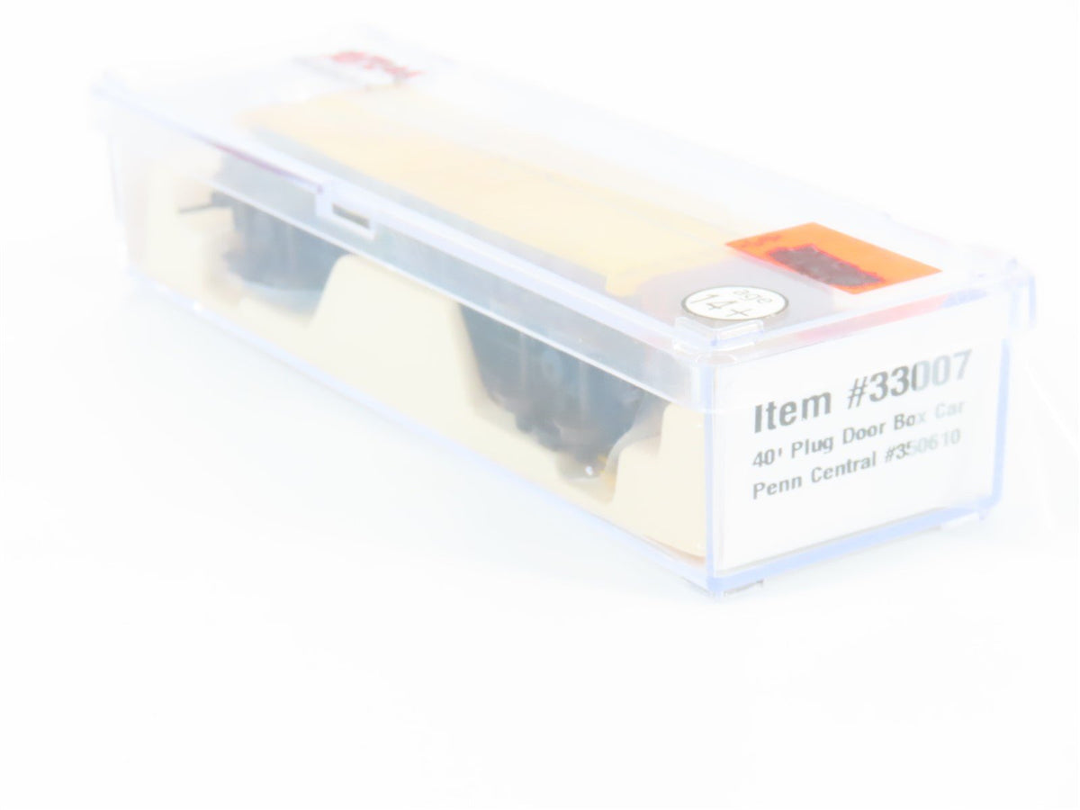 N Scale Atlas Trainman 33007 PC Penn Central 40&#39; Plug Door Boxcar #350610