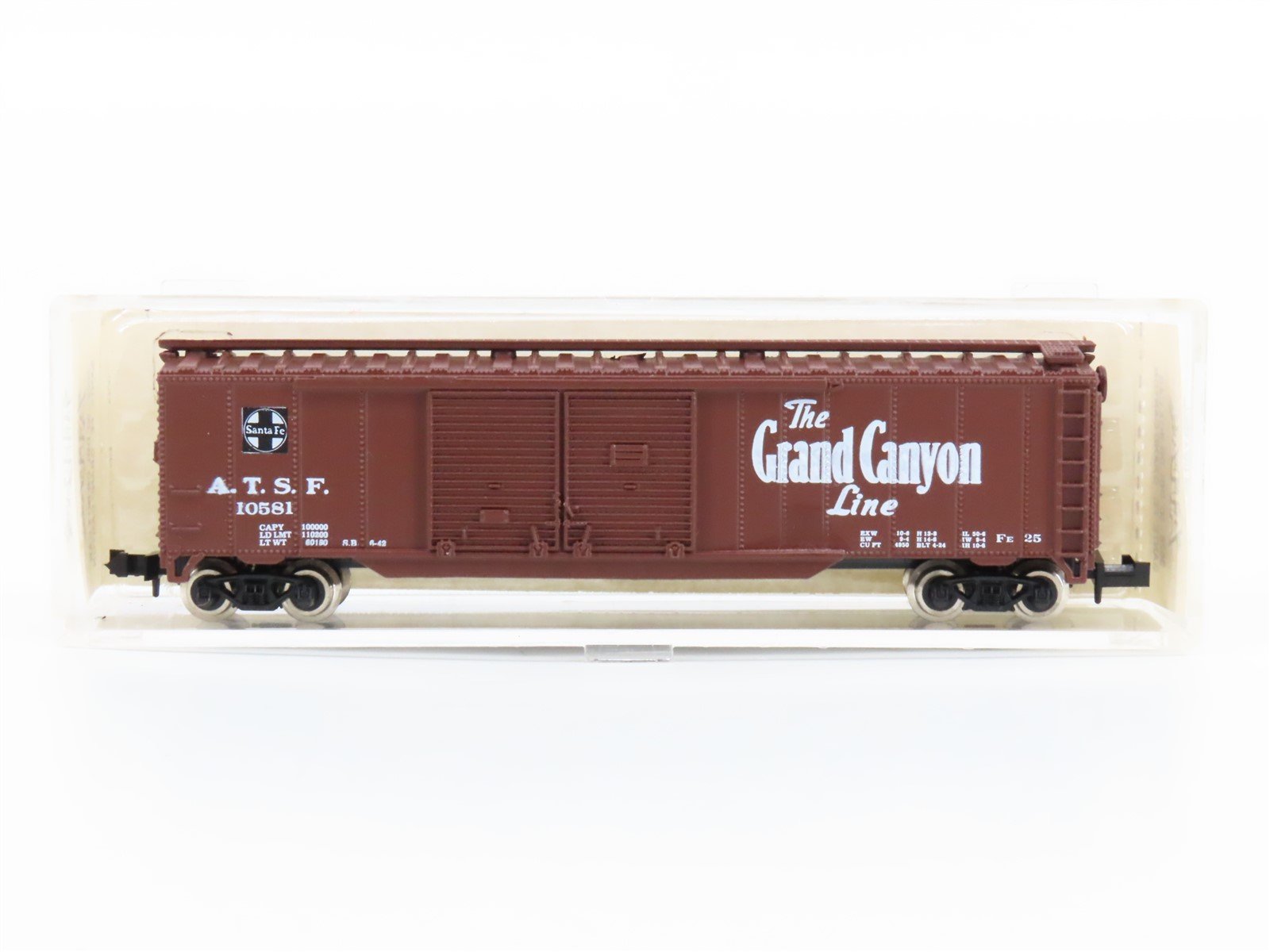 N Scale Atlas 3628 ATSF Santa Fe "Grand Canyon" 50' Boxcar #10581