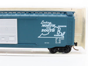N Scale Micro-Trains MTL/Kadee 33020 RF&P Railway 50' Plug Door Boxcar #2482