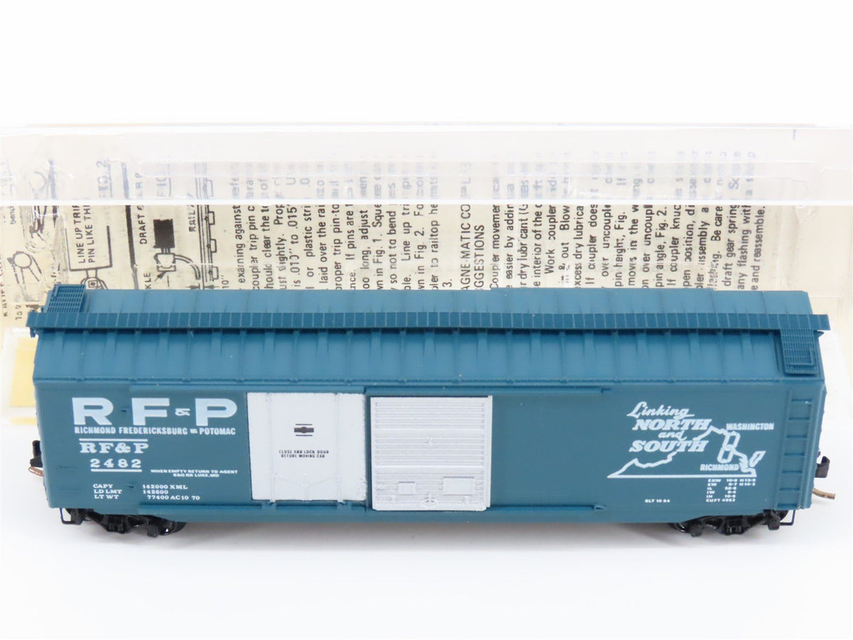 N Scale Micro-Trains MTL/Kadee 33020 RF&amp;P Railway 50&#39; Plug Door Boxcar #2482
