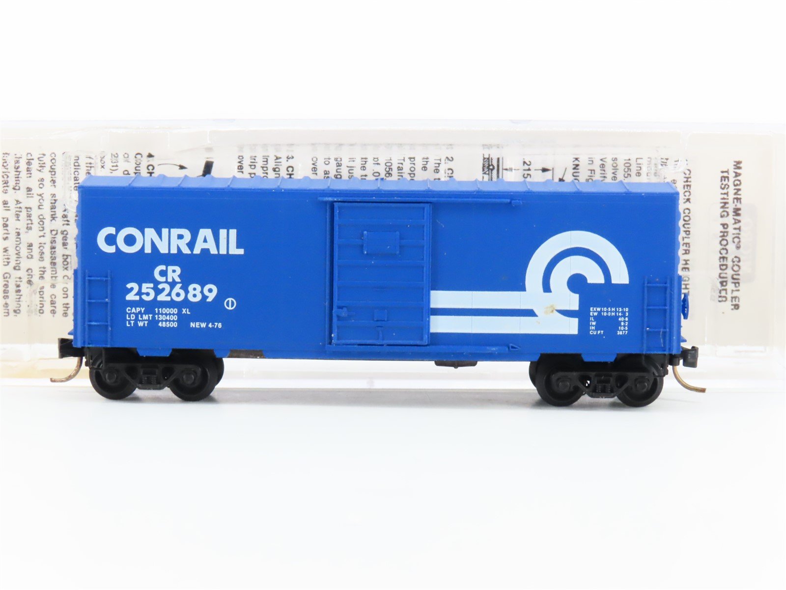 N Scale MicroTrains MTL 24130 CR Conrail 40' Standard Single Door Boxcar #252689
