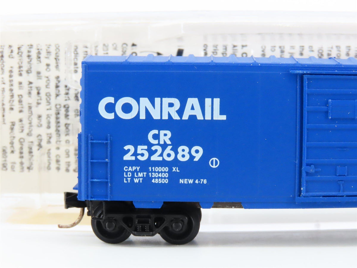 N Scale MicroTrains MTL 24130 CR Conrail 40&#39; Standard Single Door Boxcar #252689