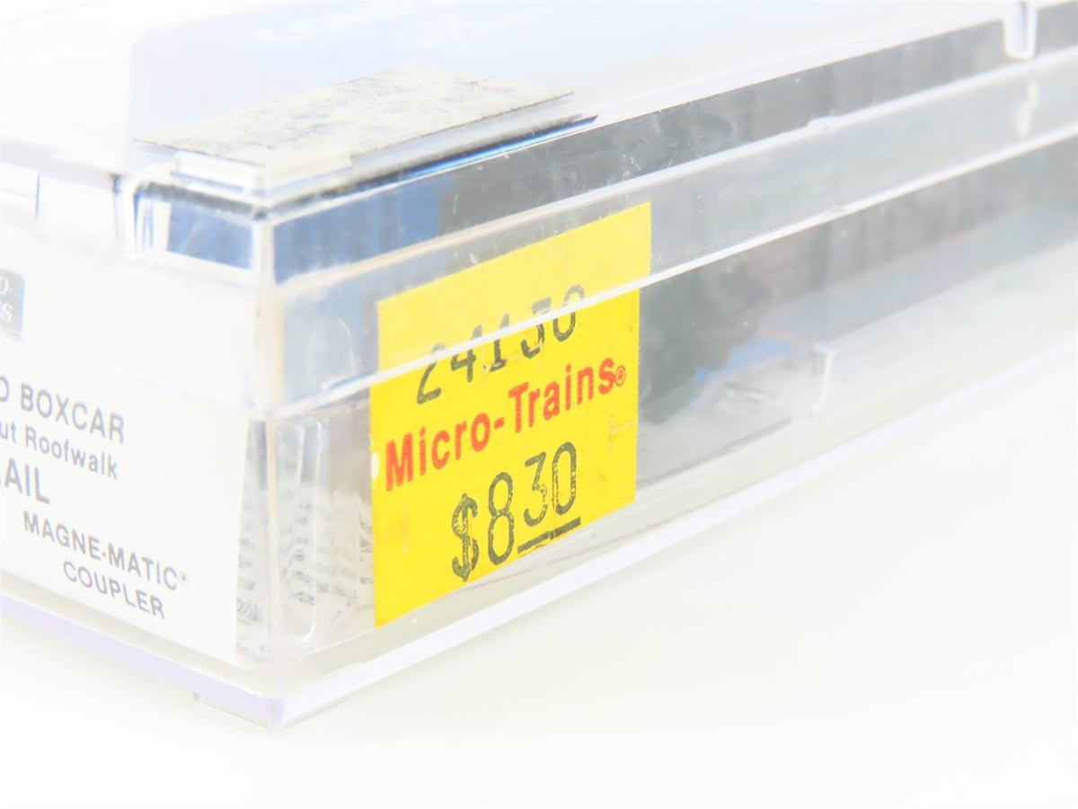 N Scale MicroTrains MTL 24130 CR Conrail 40&#39; Standard Single Door Boxcar #252689