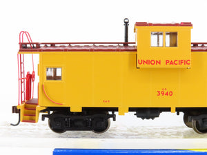 HO Scale Athearn 74103 UP Union Pacific Wide Vision Caboose #3940