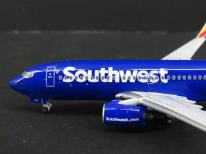 1:400 Aero Classics Die-Cast Southwest Airlines Boeing 737-700 Airliner