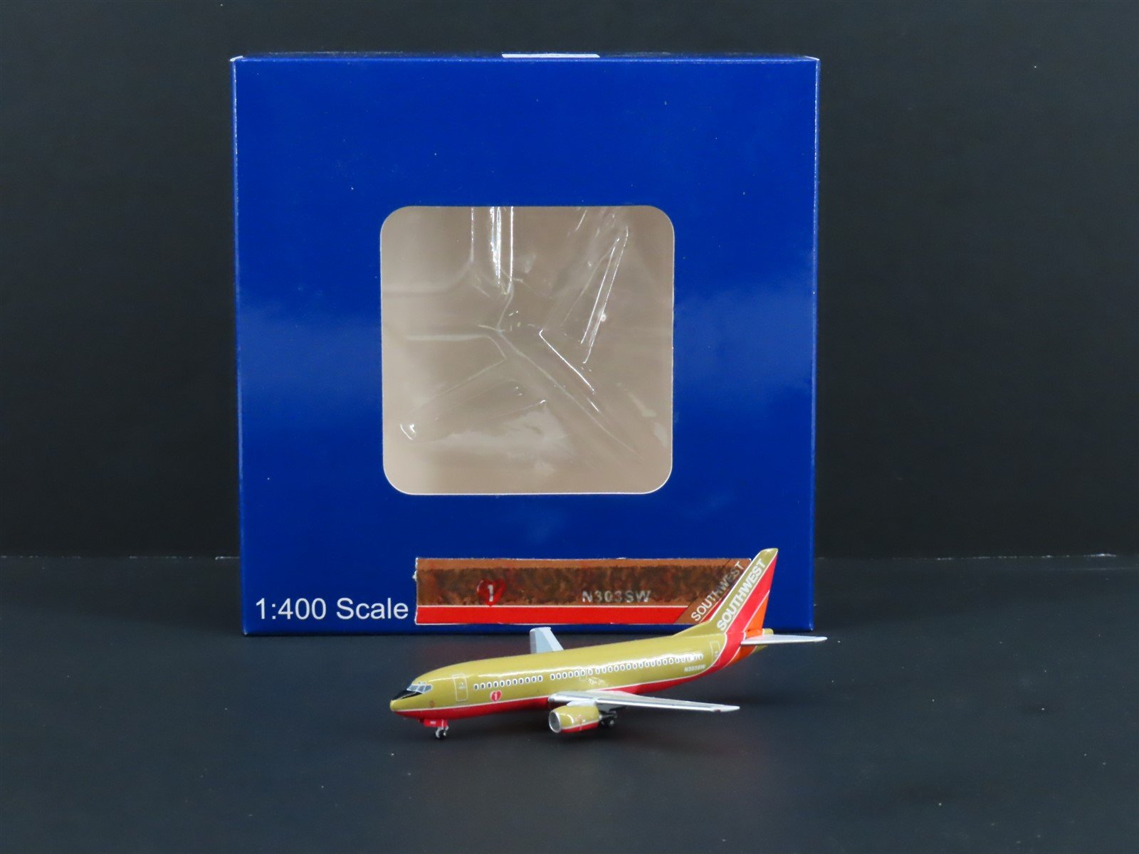 1:400 Aero Classics Die-Cast Southwest Airlines Boeing 737-300 Airliner