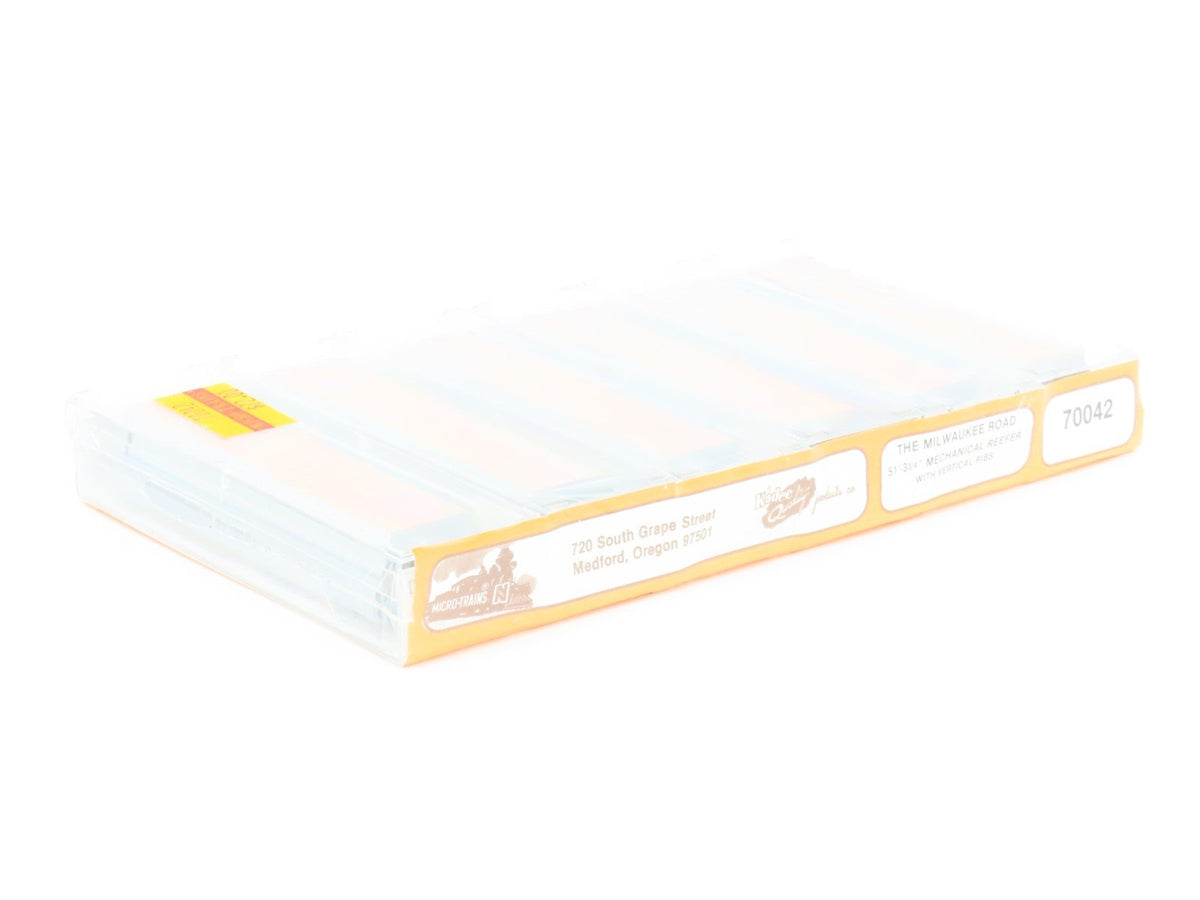 N Kadee Micro-Trains MTL 70042 MILW Milwaukee Road Reefer 6-Pack - Sealed