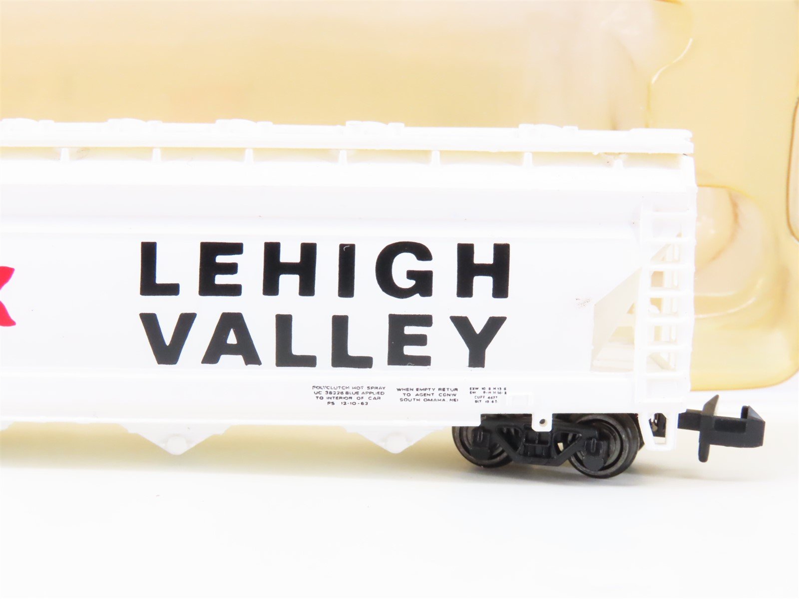 N Scale Bachmann Silver 70577 TLDX Lehigh Valley 4-Bay Covered Hopper #2730