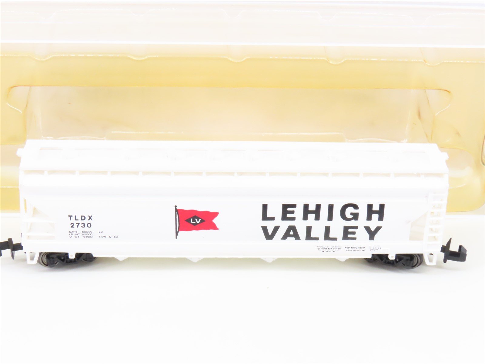 N Scale Bachmann Silver 70577 TLDX Lehigh Valley 4-Bay Covered Hopper #2730