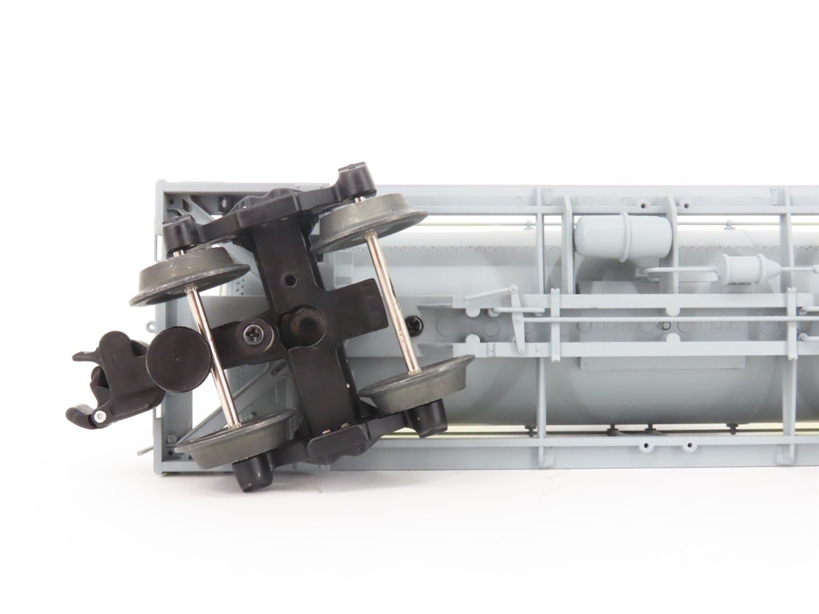 O Gauge 3-Rail Lionel 6-19615 UCLX Vulcan Chemicals 8K Gallon Tank Car #1015