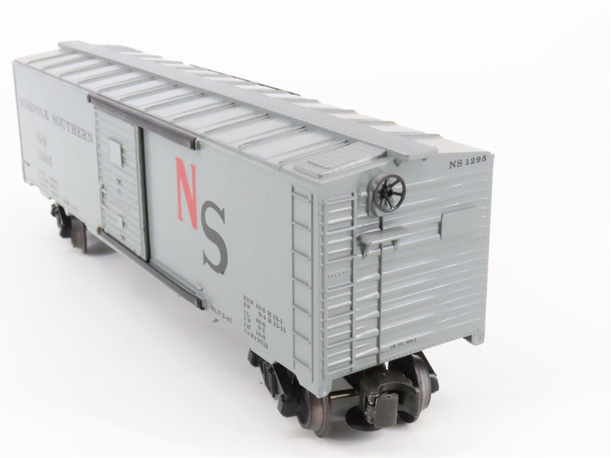 O Gauge 3-Rail Williams WAL #38 NS Norfolk Southern Boxcar #1295