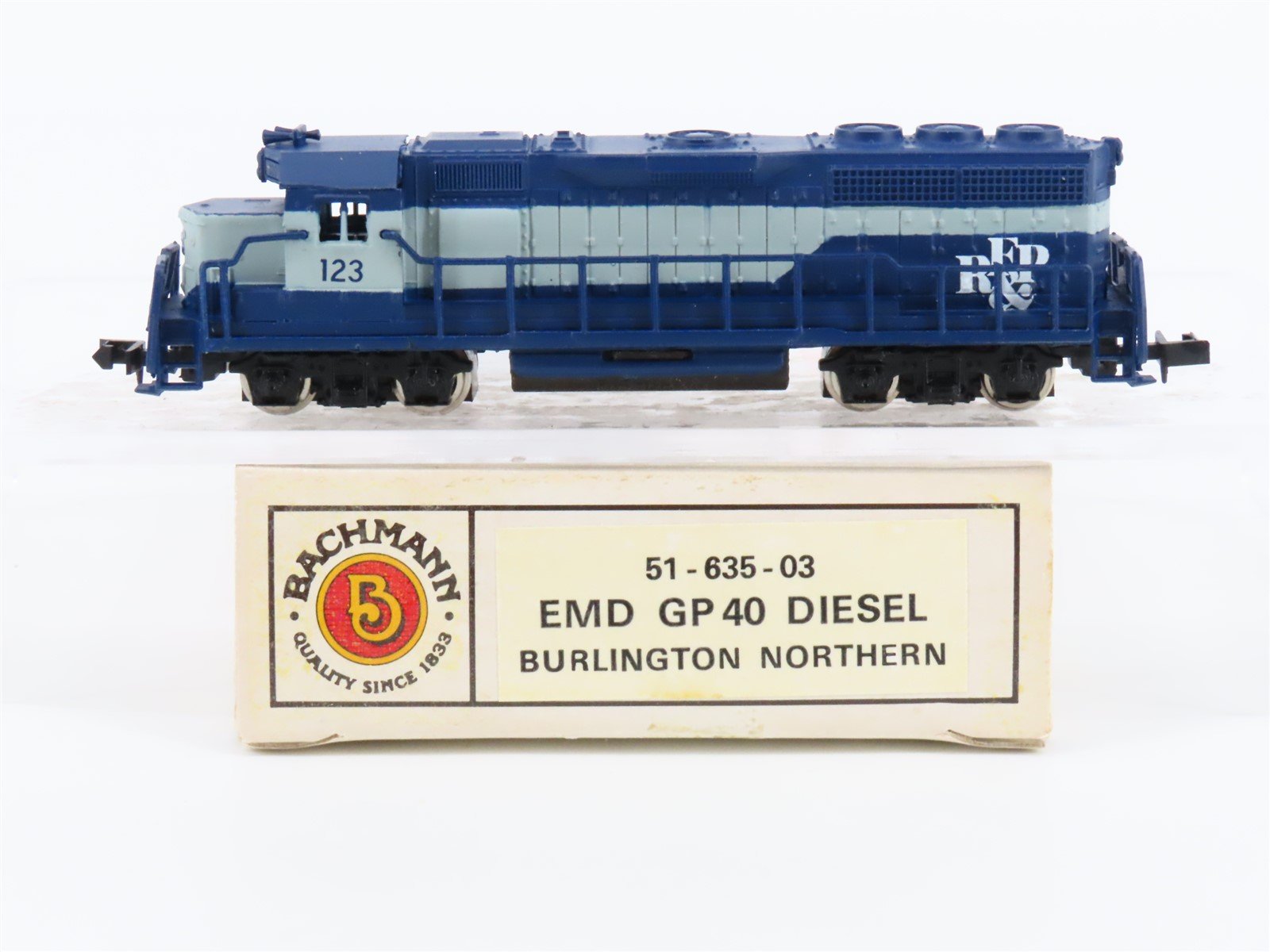 N Scale Bachmann 51-635-03 RF&P EMD GP40 Diesel #123 - Custom