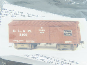 HO Scale Funaro & Camerlengo Kit 3801 DL&W 1890s Wooden Box Car w/ Decals