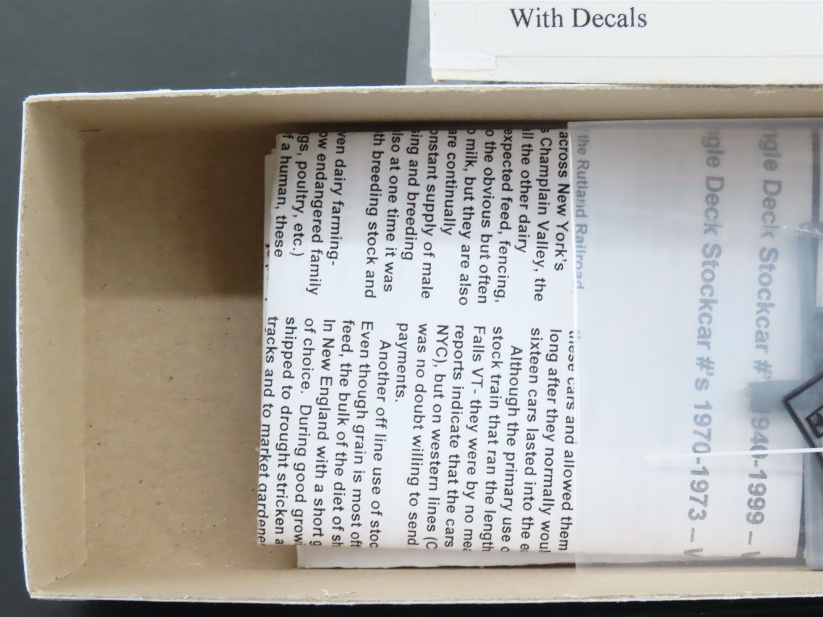 HO Scale Funaro & Camerlengo Kit 6691 RUT Rutland 36' Stock Car w/ Decals