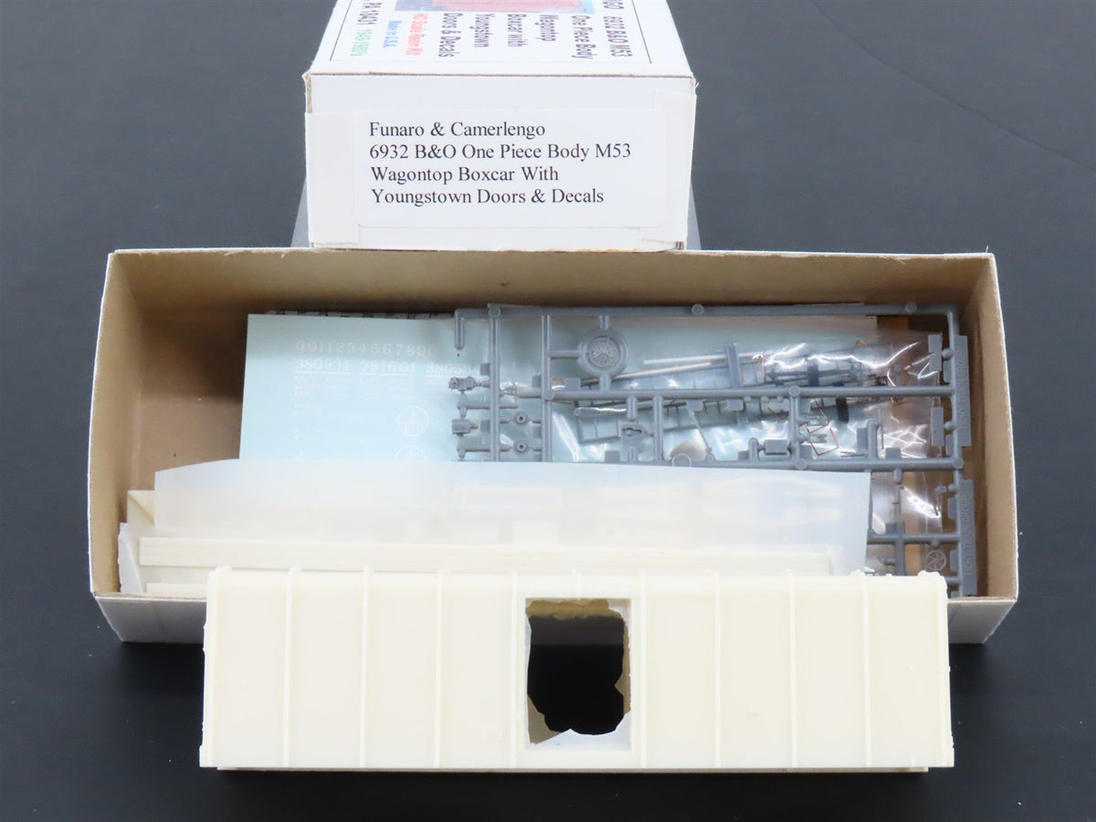 HO Funaro &amp; Camerlengo Kit 6932 B&amp;O One Piece Body Wagontop Box Car w/ Decals