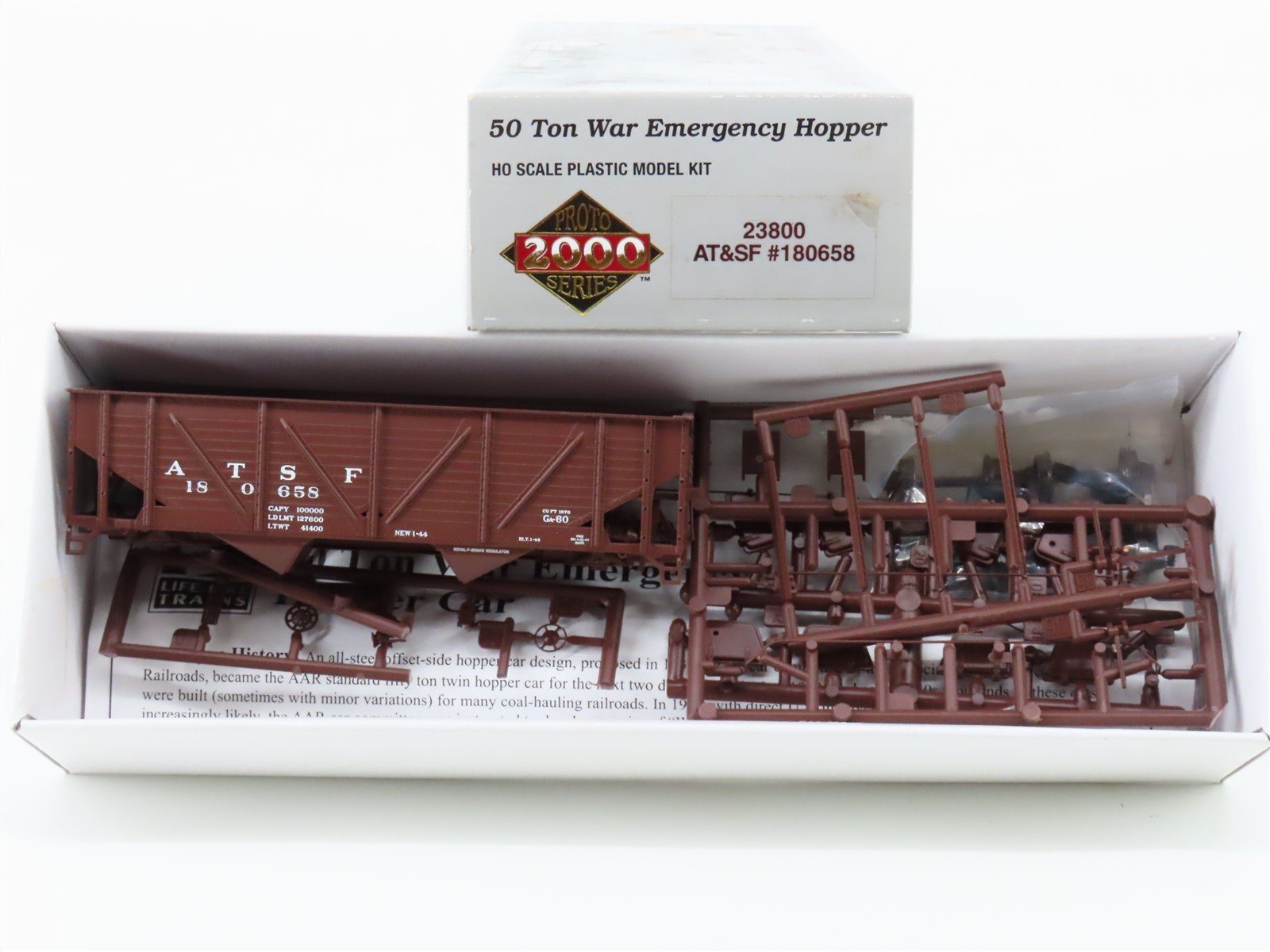 HO Scale Life-Like Proto 2000 Kit 23800 ATSF War Emergency 2-Bay Hopper #180658