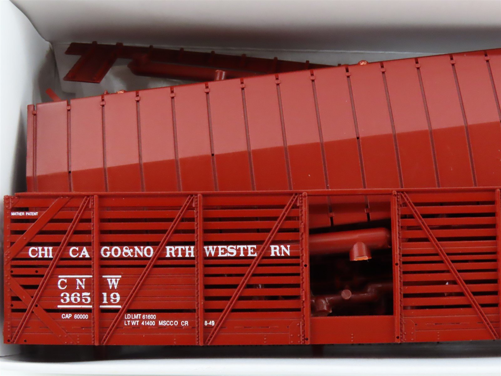 HO Life-Like Proto 2000 Kit 21201 CNW Chicago North Western 40' Stock Car #36519