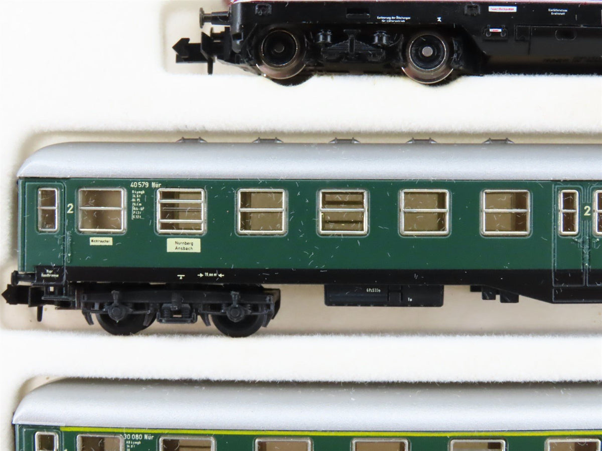 N Scale Arnold 0153 DB Deutsche Bundesbahn V200 Diesel Passenger Train Set
