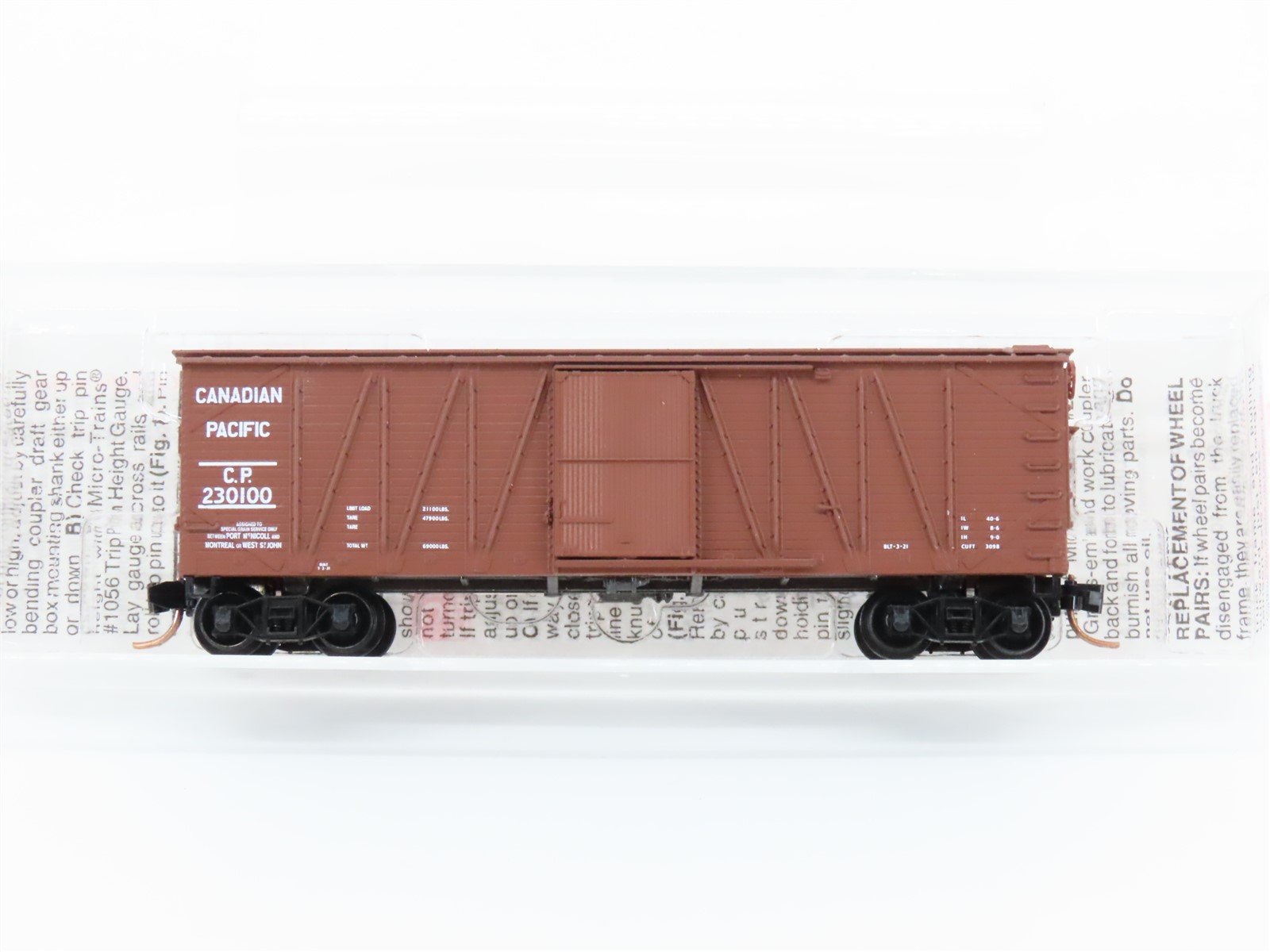 N Scale Micro-Trains MTL 28120 CP Canadian Pacific 40' Box Car #230100