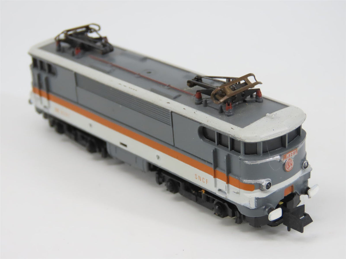 N Scale Arnold 2481 SNCF French National 141 Electric Locomotive #9291
