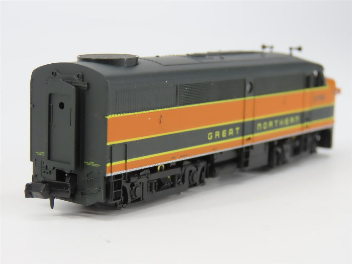 N Scale Life-Like 7446 GN Great Northern FA1/FA1 Diesel Locomotive Set